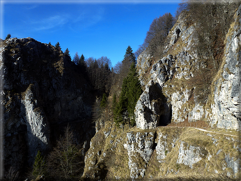 foto Da Possagno a Cima Grappa